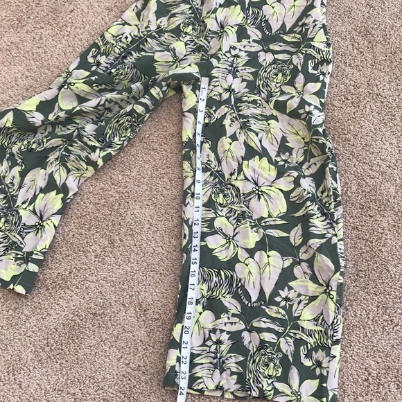 NWT! Bershka small tropical tiger print jumpsuit - Picture 10 of 12